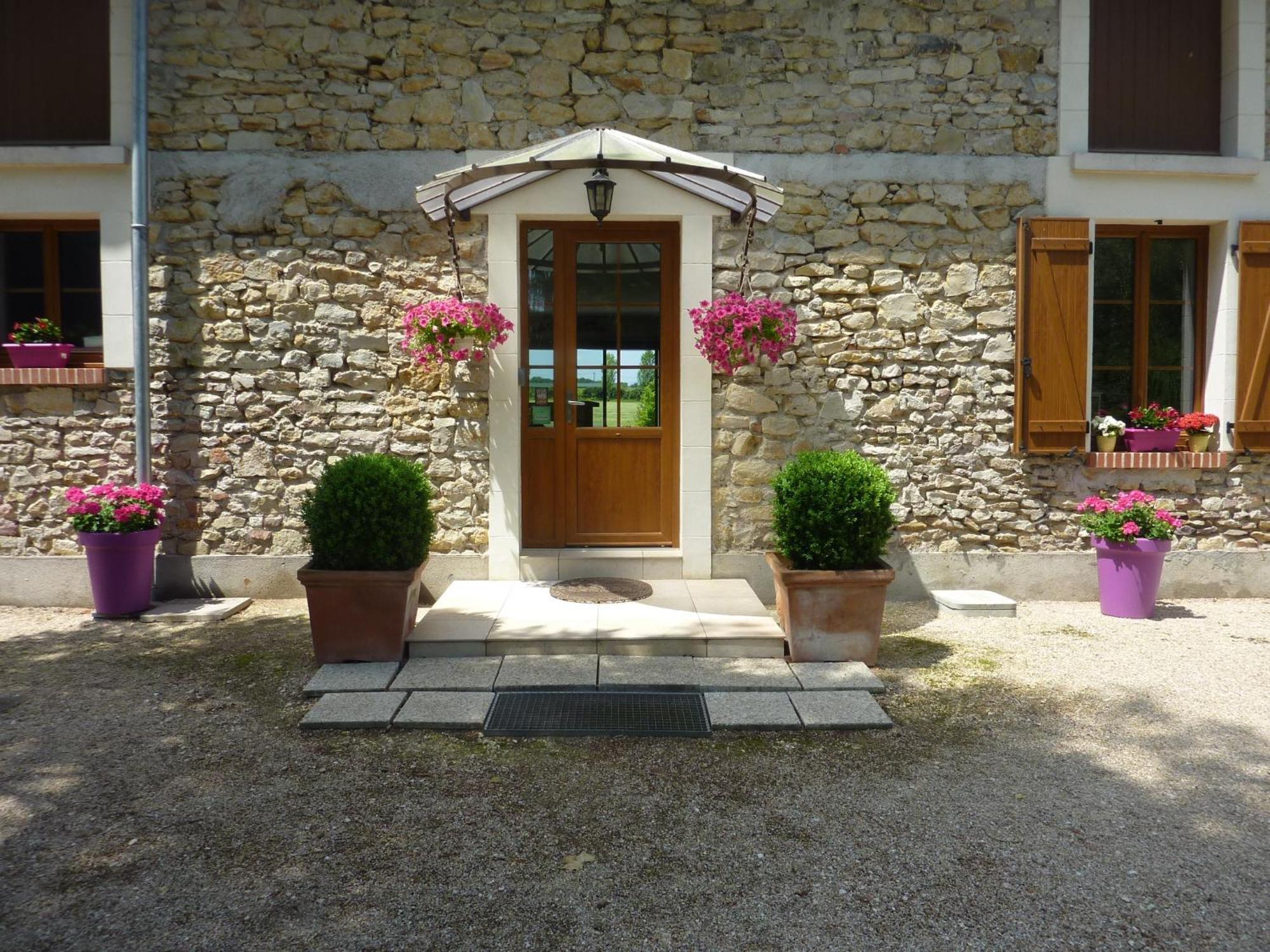 Chambres D'Hotes De La Junchere Saint-Hilaire-de-Court Luaran gambar