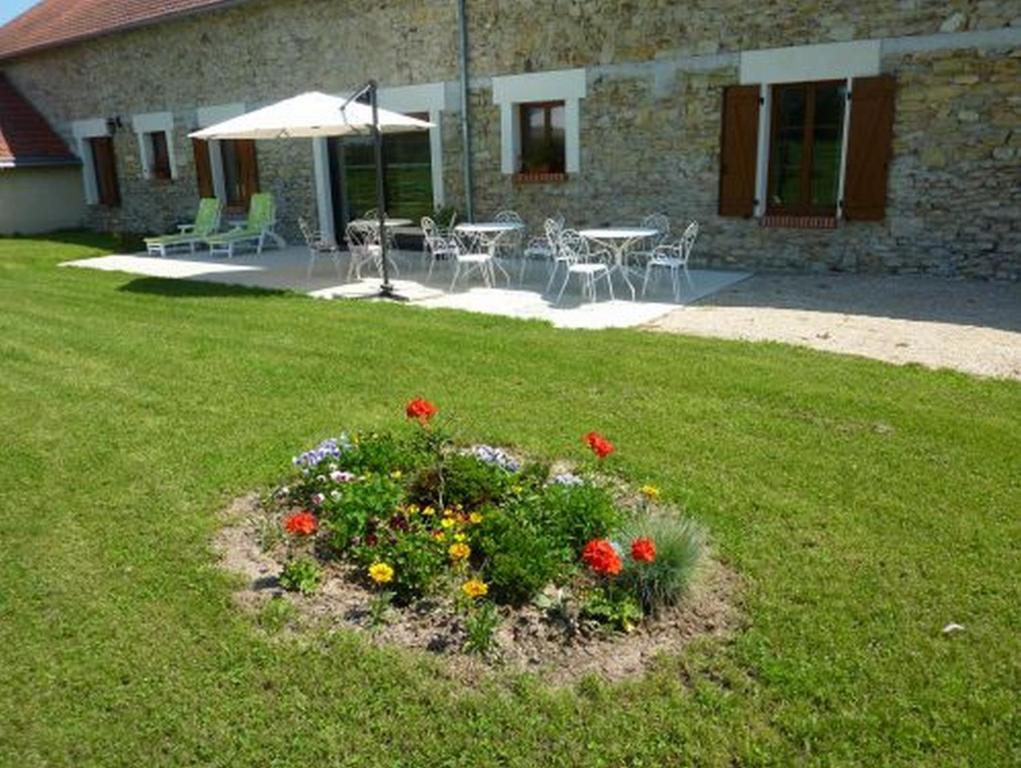 Chambres D'Hotes De La Junchere Saint-Hilaire-de-Court Luaran gambar